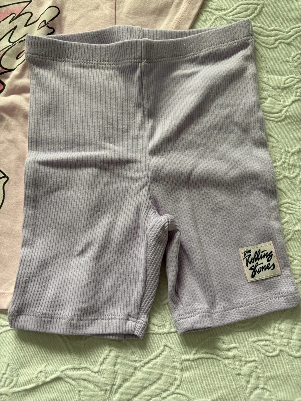 the Rolling Stones Kids 4T Pink Graphic Tee and Lavender Bike Shorts Set new